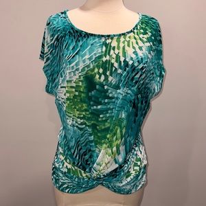 Linea Domani summery top with twist detail at waist, large